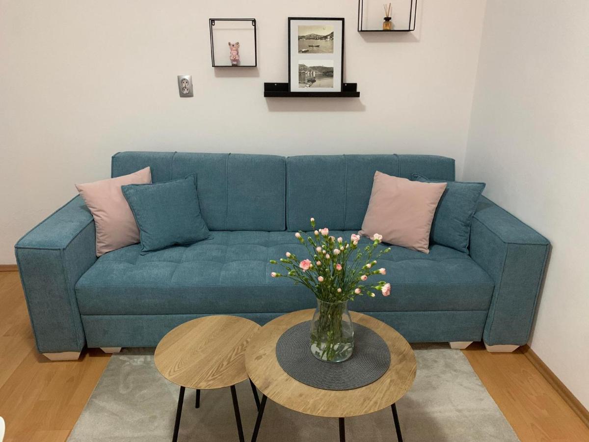 Apartman Mare Blace Buitenkant foto