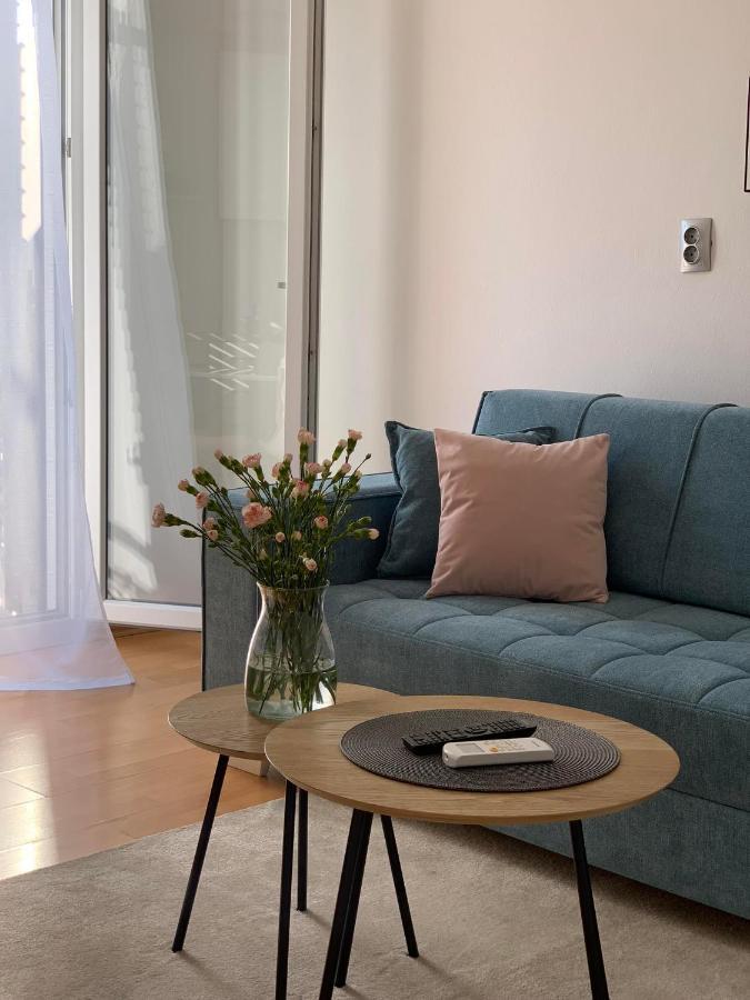Apartman Mare Blace Buitenkant foto
